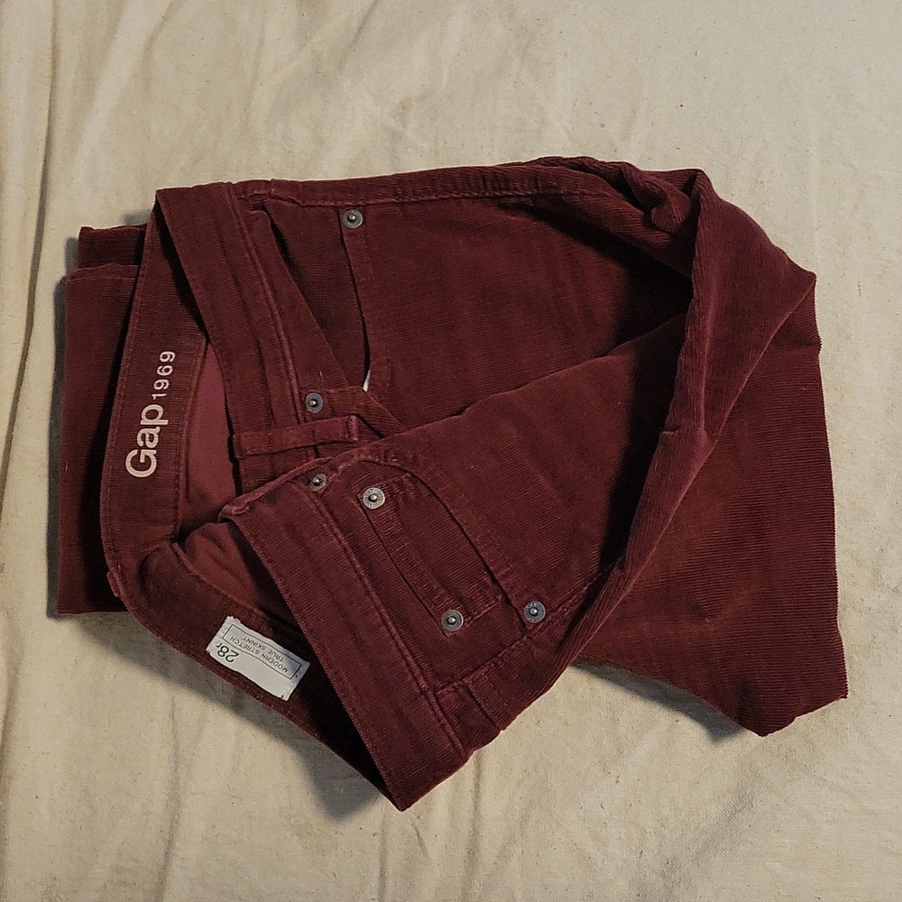GAP High Rise skinny corduroy